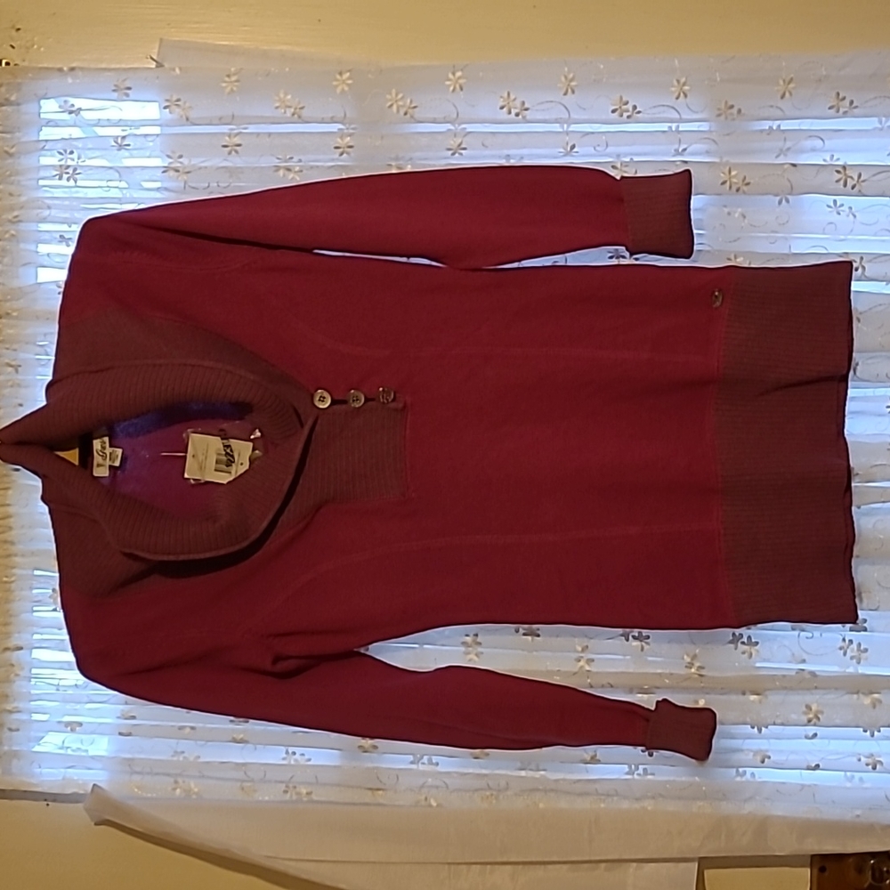 Medium Fuchsia Tunic Sweater